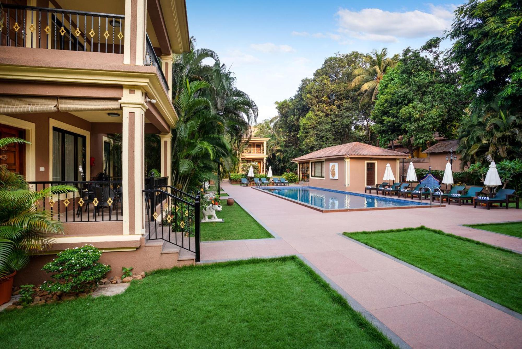 Seashell Suites And Villas- Candolim Goa Exterior foto