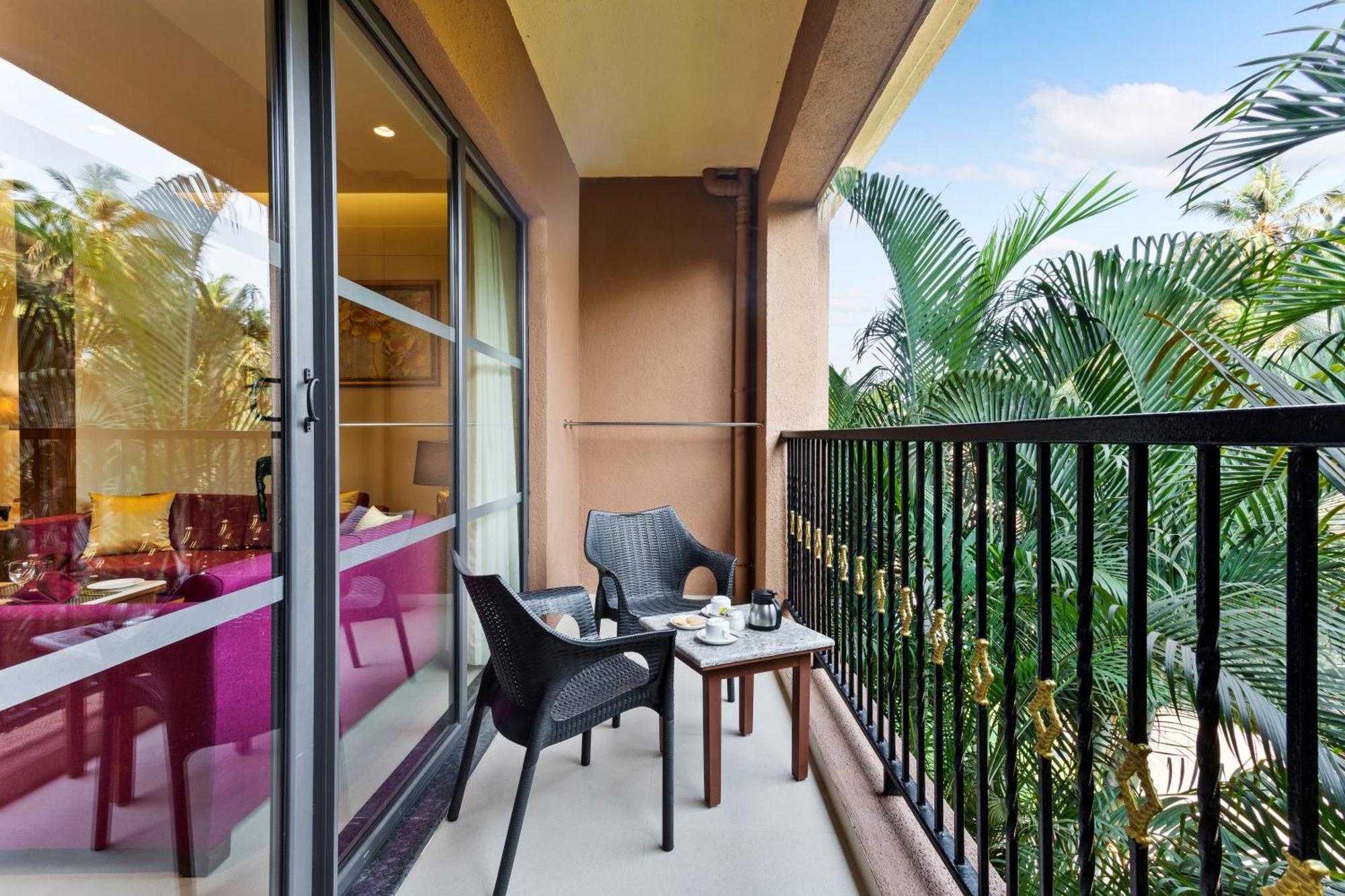 Seashell Suites And Villas- Candolim Goa Exterior foto